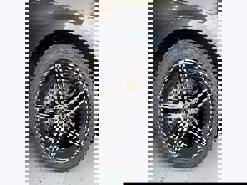 Image Mercedes-Benz CLASSE E BERLINE 220 d AMG Line  